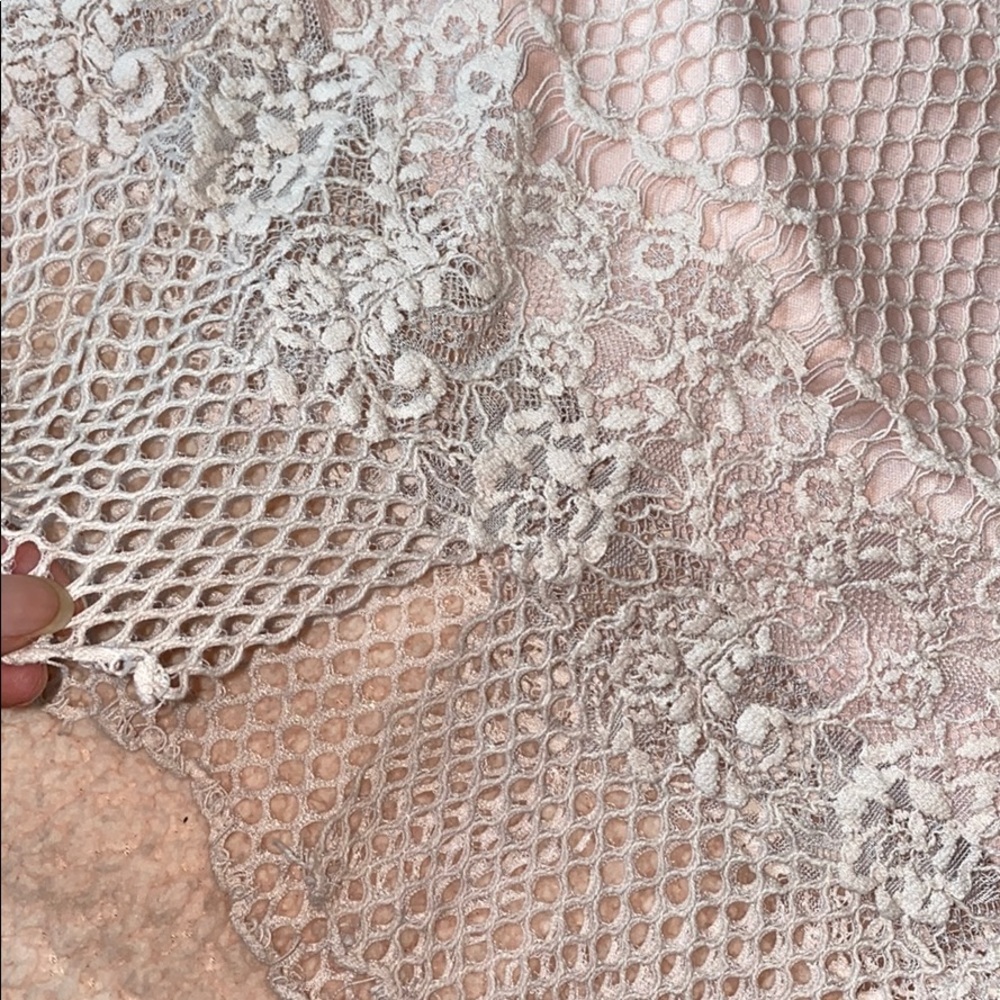 Halter Top - Picture 2 of 2